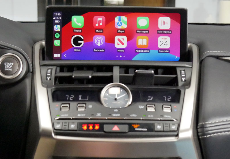 Lexus NX CarPlay with VLine VL2 System