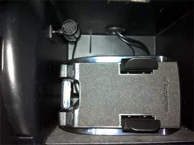 GROM USB MP3 and iPod adapter in Honda Accord 2007 - Bluetooth and iPod cables