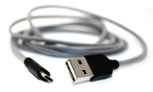 Reversible connectors Micro USB cable
