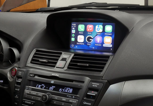 CarPlay on OEM stereo of Acura TL 2010